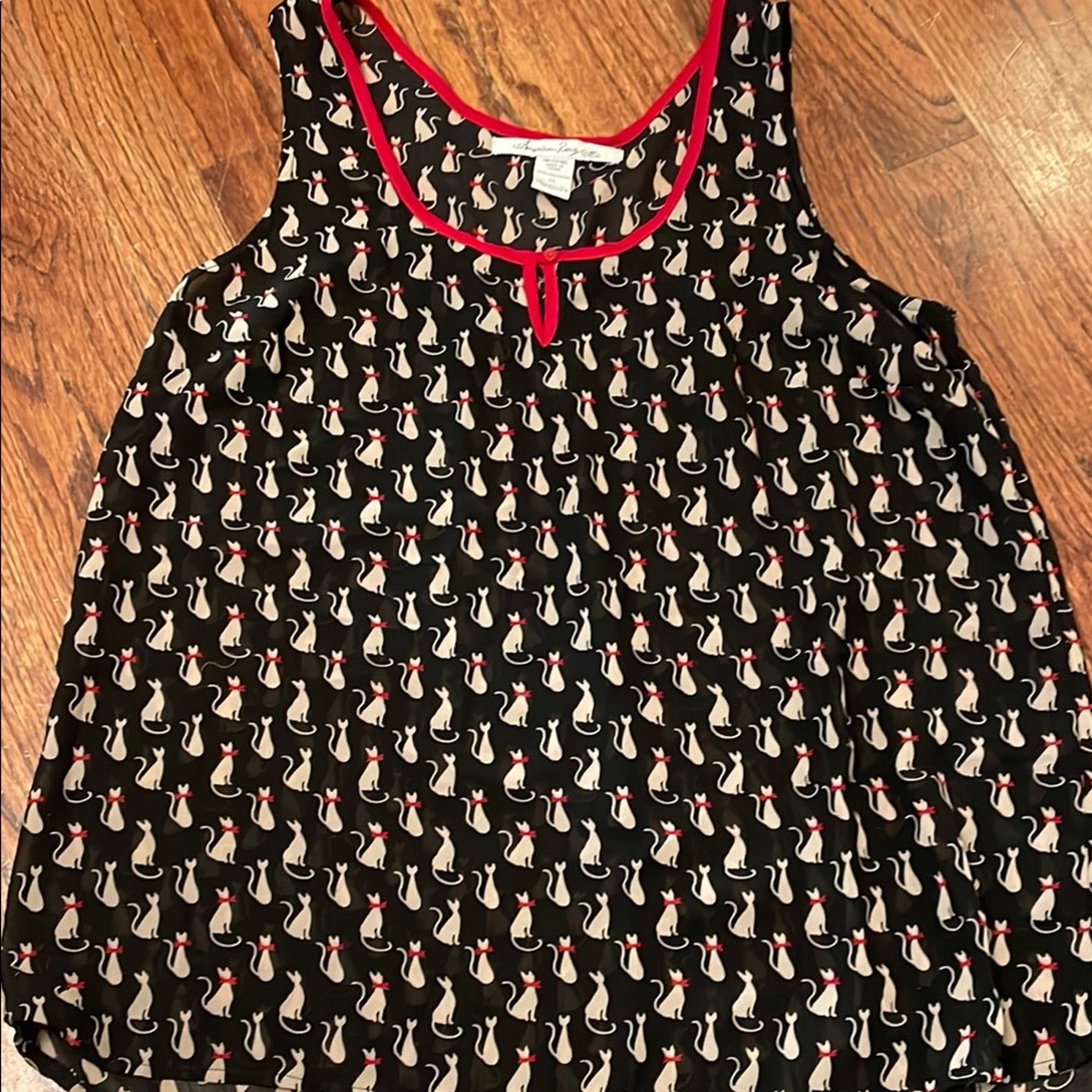 Black and Red Cat Print Women's Top